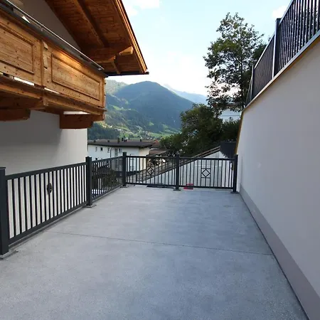 Haus Waldeck - Bergwelten Hippach
