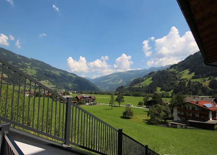 Haus Waldeck Апартаменты Хиппах