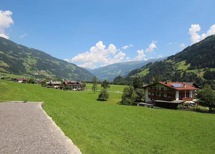 Haus Waldeck Апартаменты Хиппах