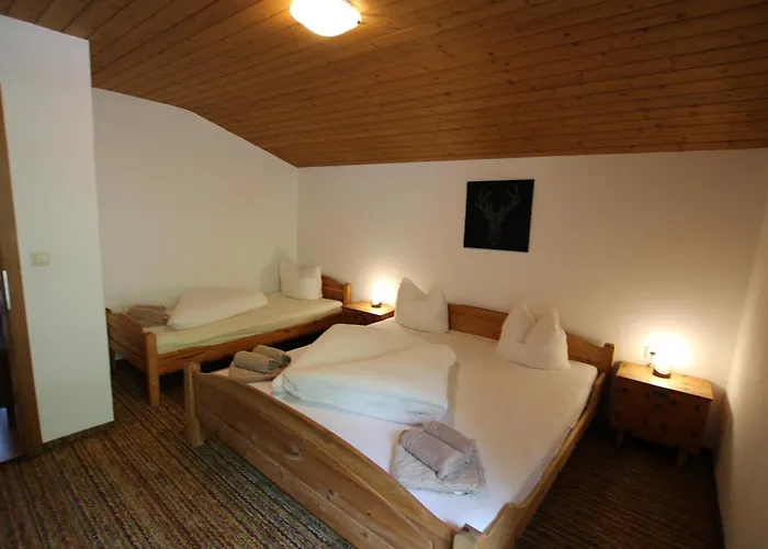 Haus Waldeck * Хиппах