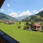 Haus Waldeck *