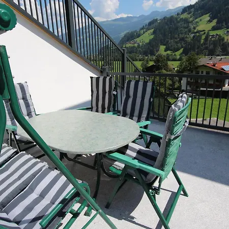 Haus Waldeck *